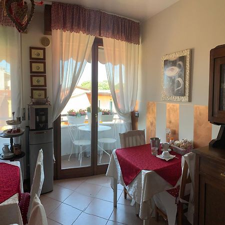 B&B Verona Business And Fun G B Rossi Friendly Εξωτερικό φωτογραφία