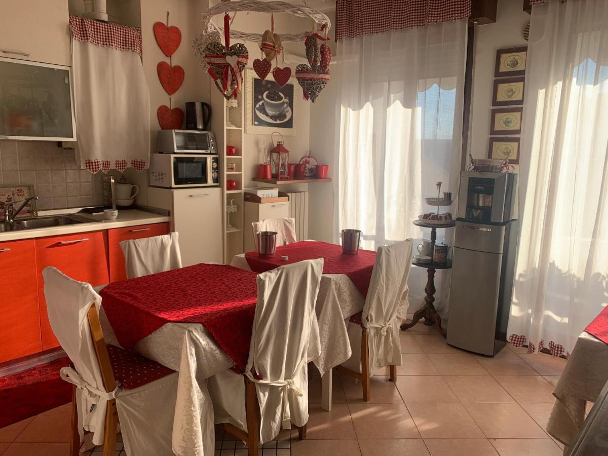 B&B Verona Business And Fun G B Rossi Friendly Εξωτερικό φωτογραφία