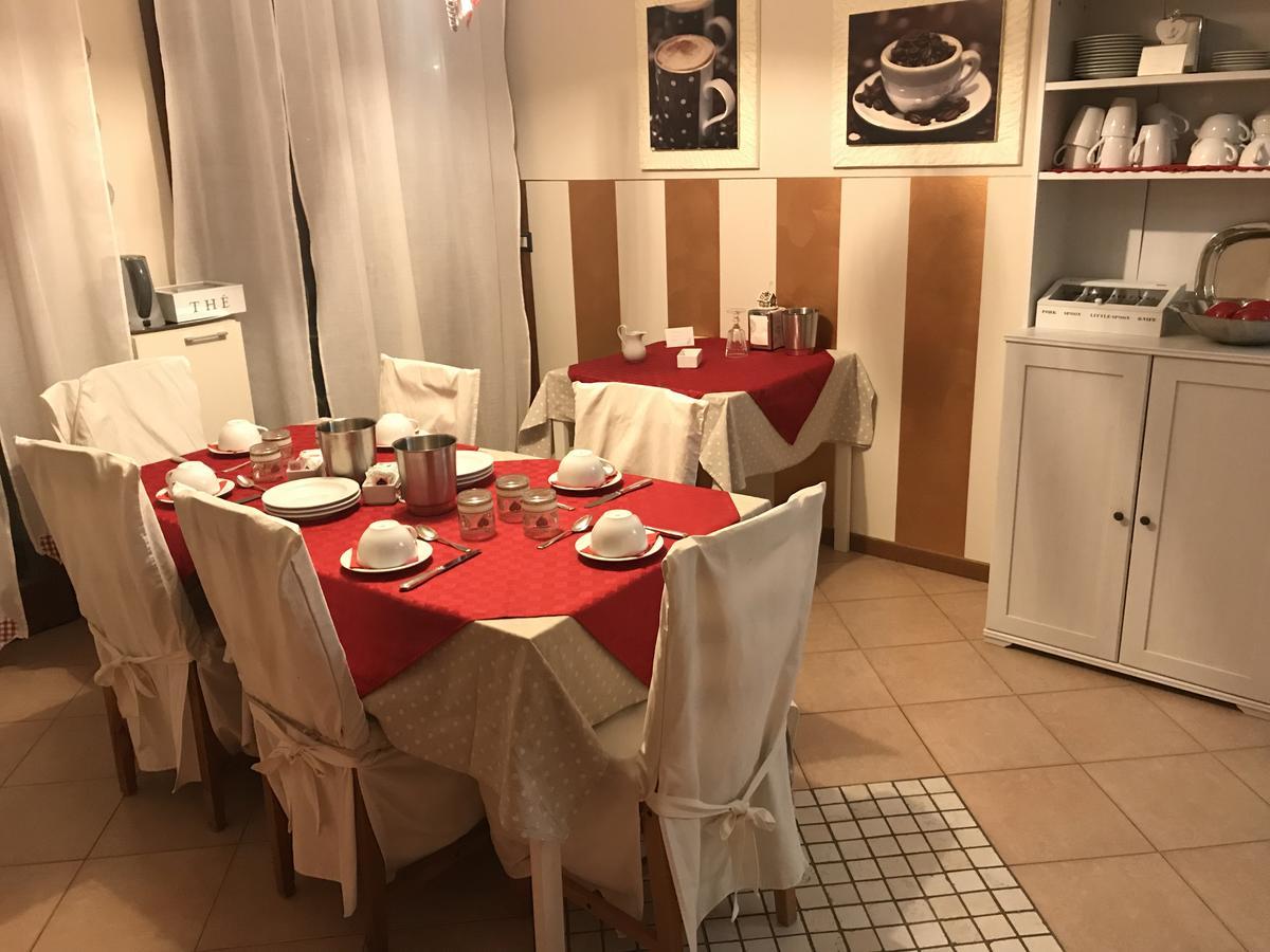 B&B Verona Business And Fun G B Rossi Friendly Εξωτερικό φωτογραφία